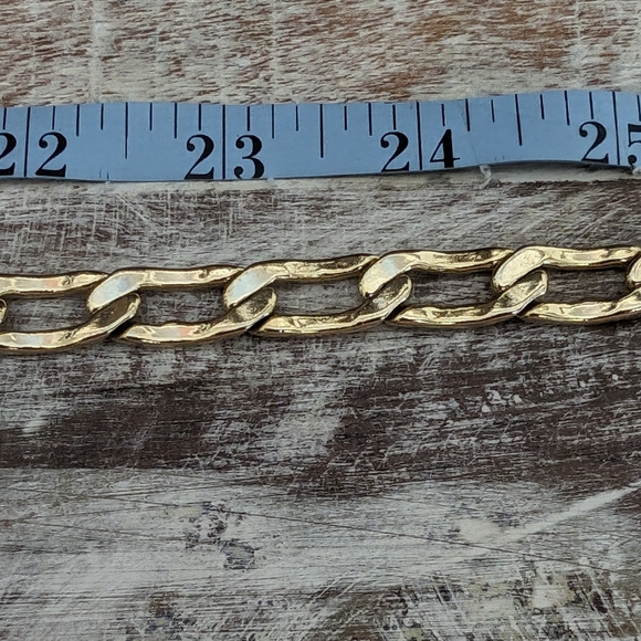 Hammered Gold Tone/Facetted Black Acrylic Belt 43" - Picture 6 of 7